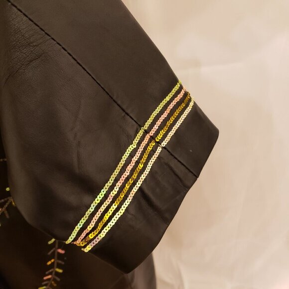 Darshi Women's 2-pc Black Leather Suit with Embroidered Jacket and Skirt, SZ 22 - Picture 10 of 14